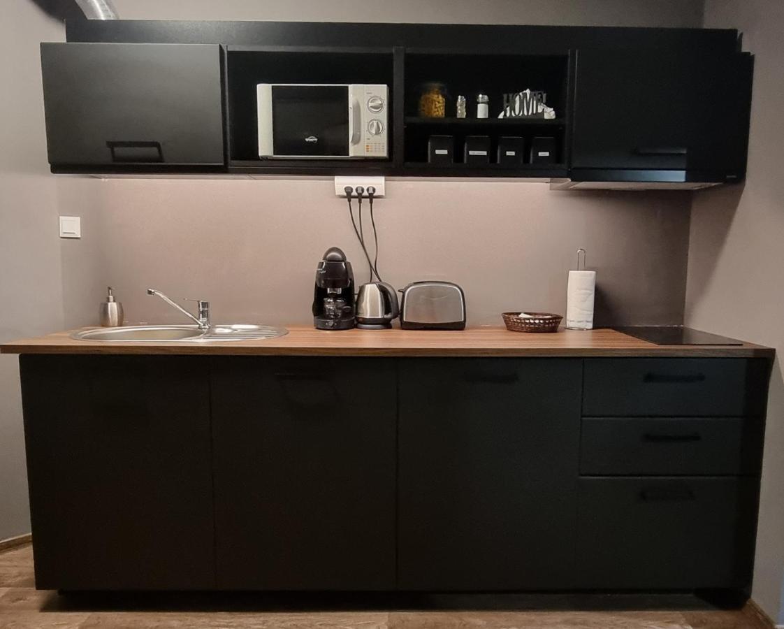 Relax Wellness Apartman Hajduszoboszlo Leilighet Eksteriør bilde